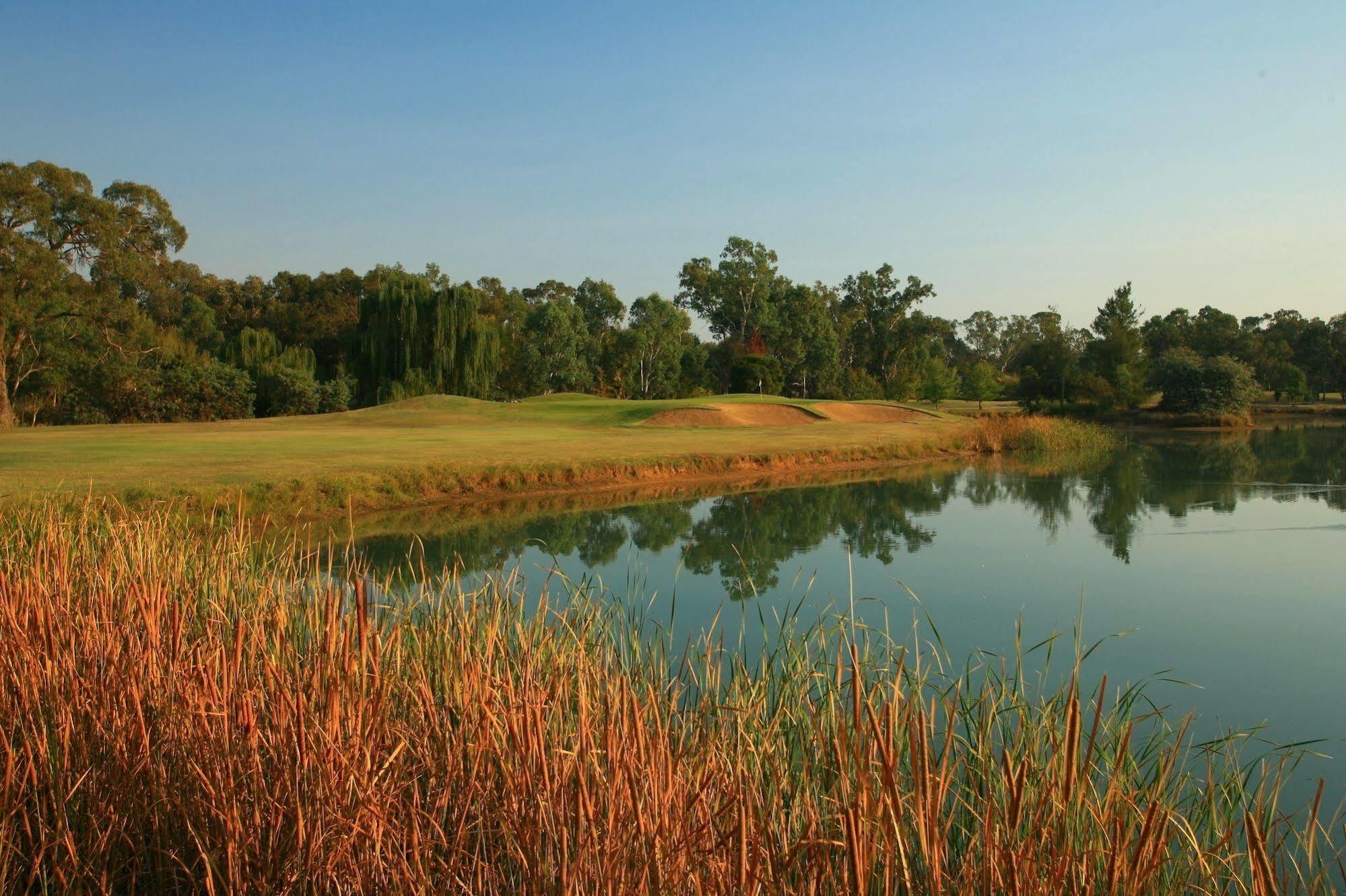 Thurgoona Country Club Resort Exteriér fotografie